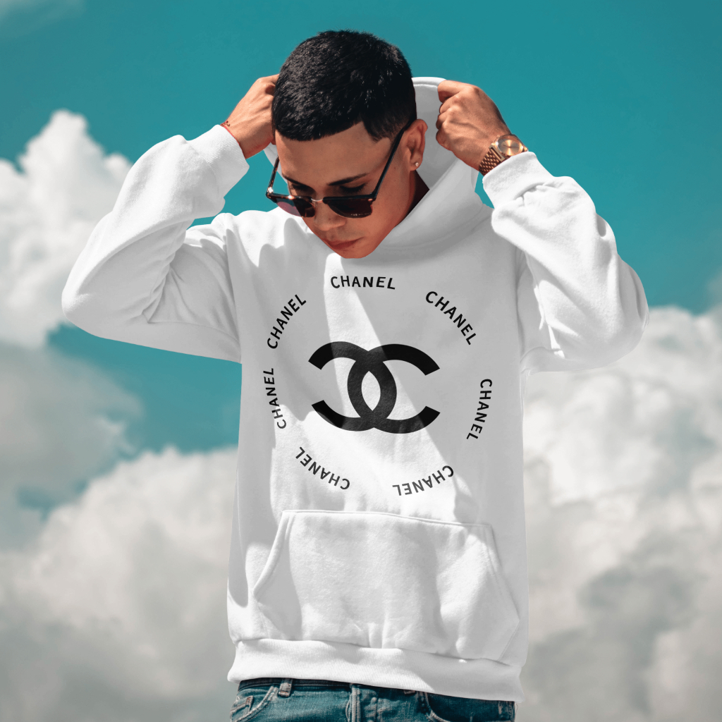 CHANEL アルファベットプリントのパーカー