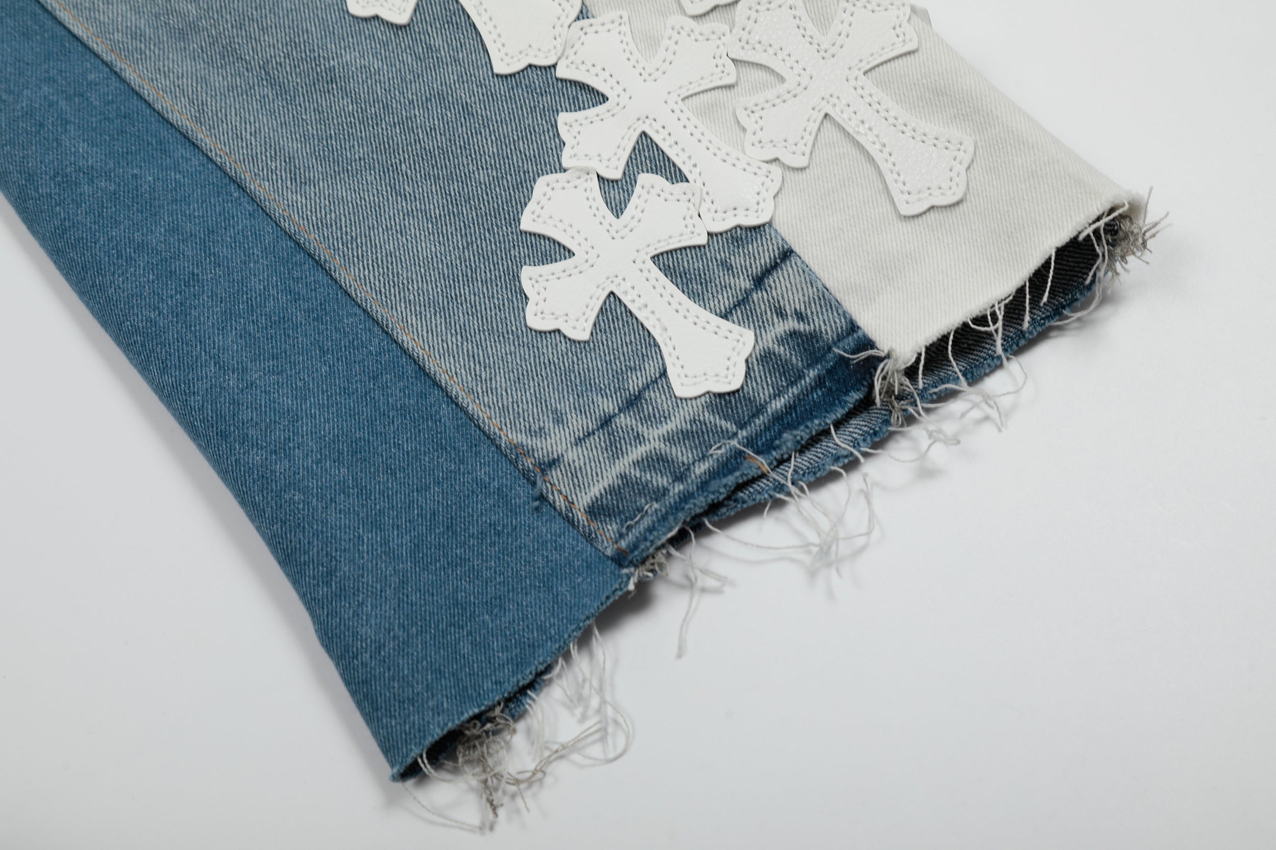 【Chrome Hearts】クロムハーツ ギャラリーデパート クロスパッチ フレアデニムジーンズ 8146