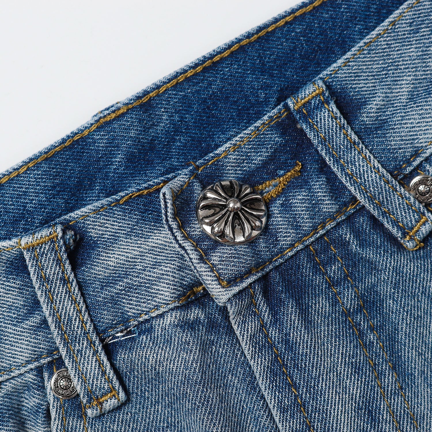 【Chrome Hearts】クロムハーツ 新作デニムショートパンツ 9920