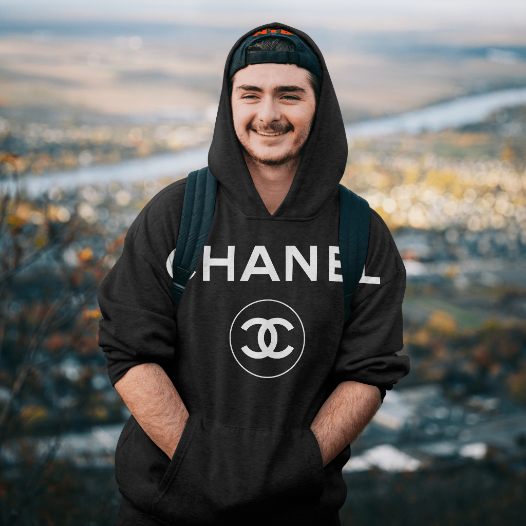 CHANEL アルファベットプリントのパーカー