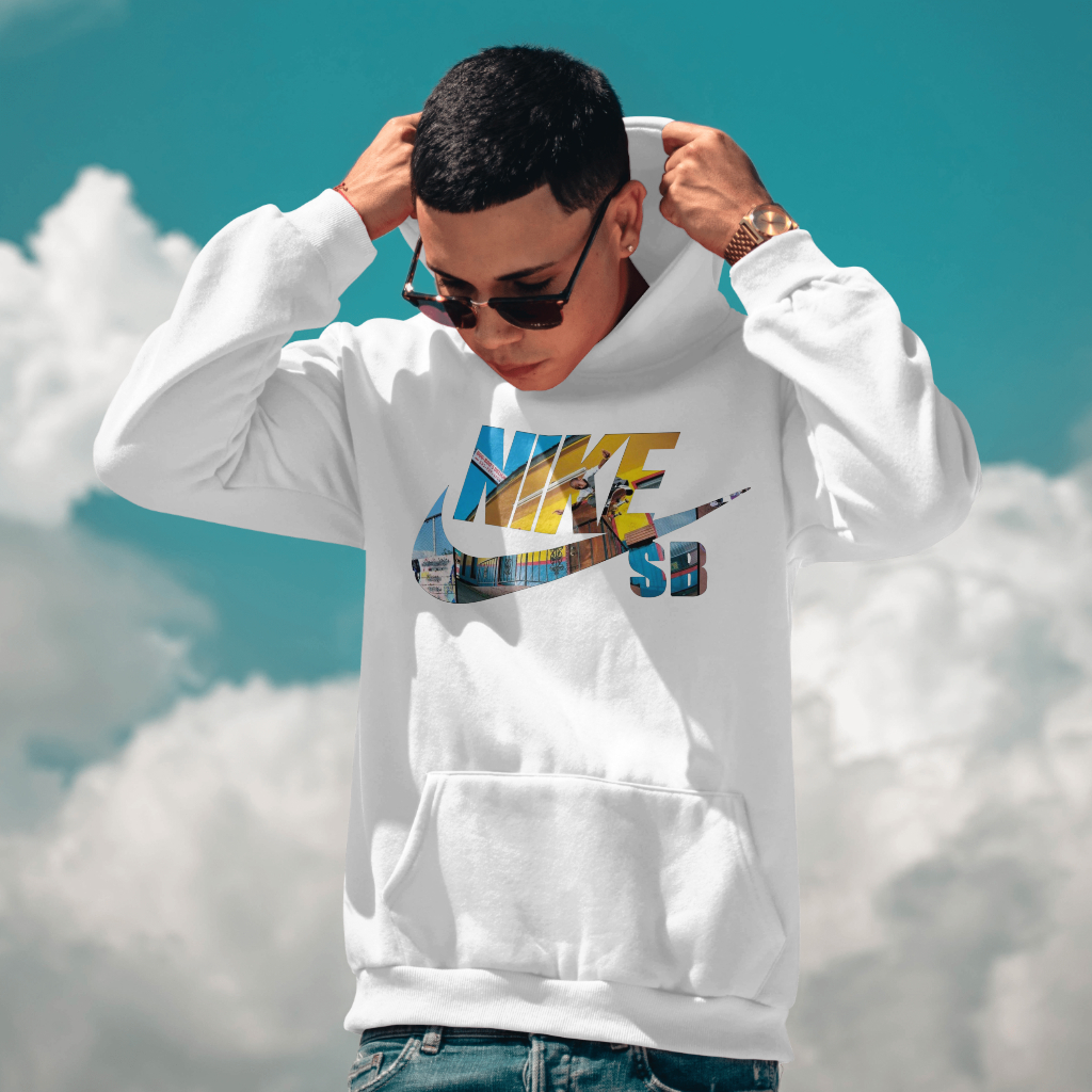 NIKEスウェット クル パーカー プリント  綿　男女兼用