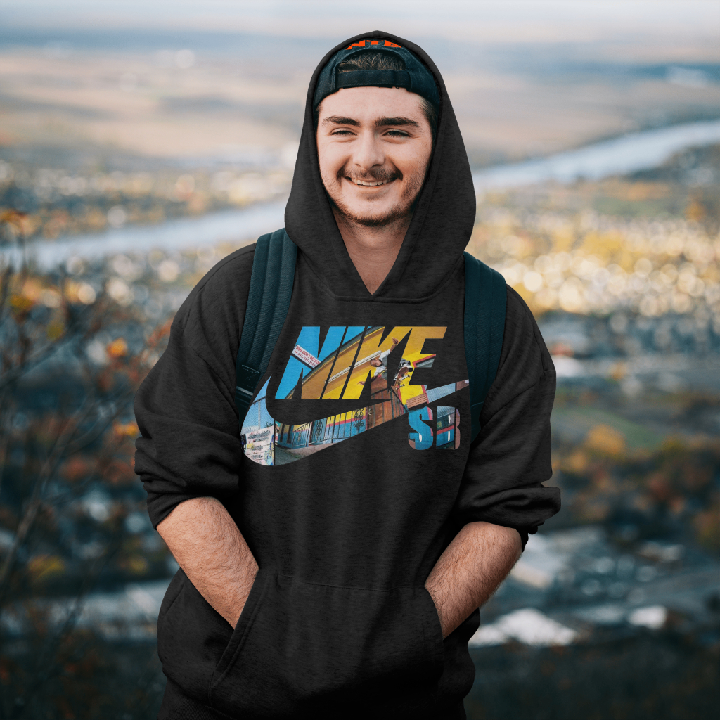 NIKEスウェット クル パーカー プリント  綿　男女兼用