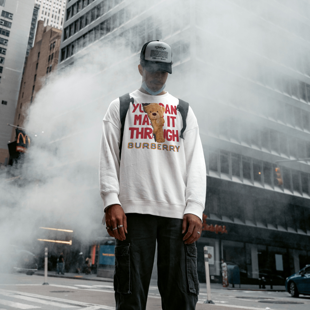 Burberryスウェット クル パーカー プリント  綿　男女兼用