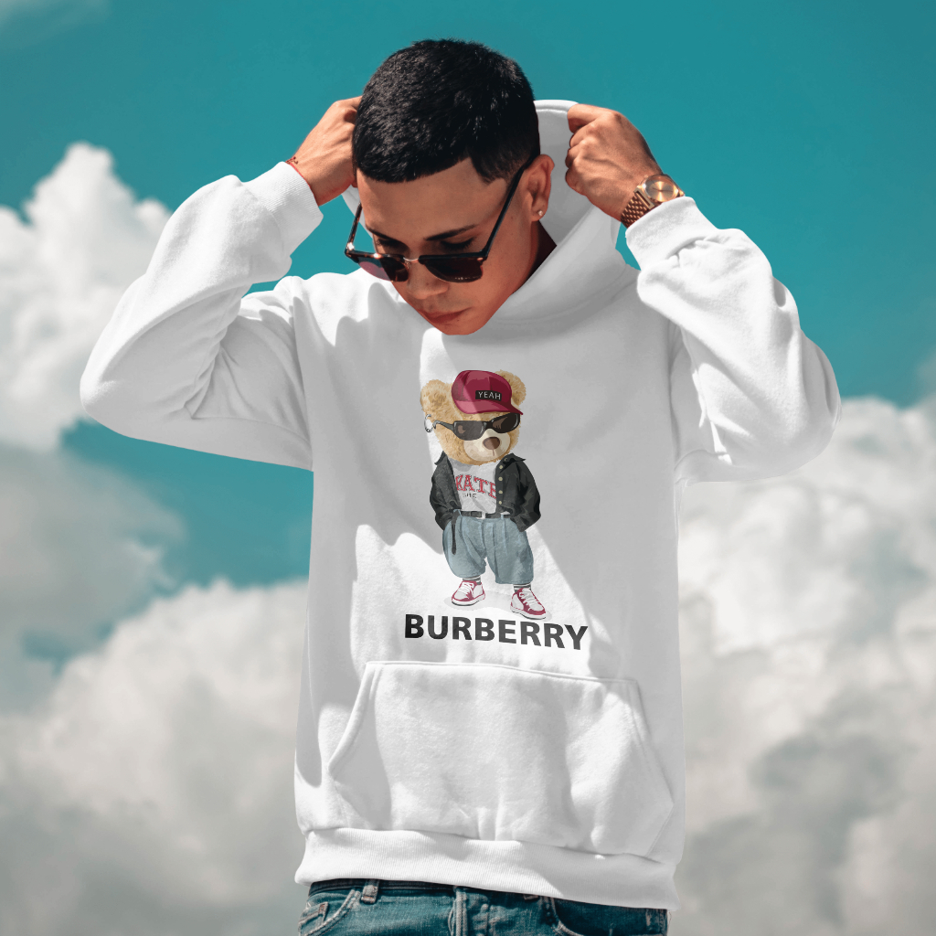 Burberryスウェット クル パーカー プリント  綿　男女兼用