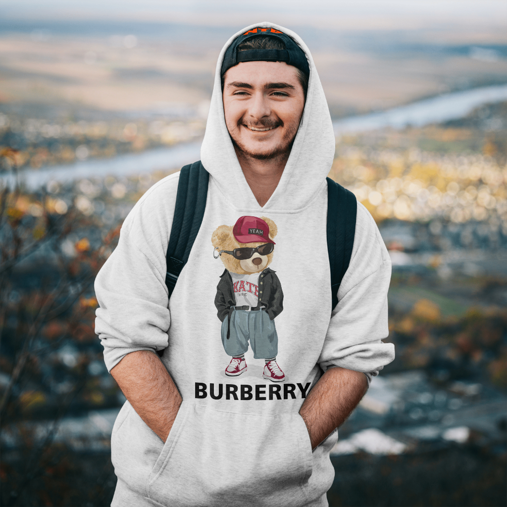 Burberryスウェット クル パーカー プリント  綿　男女兼用