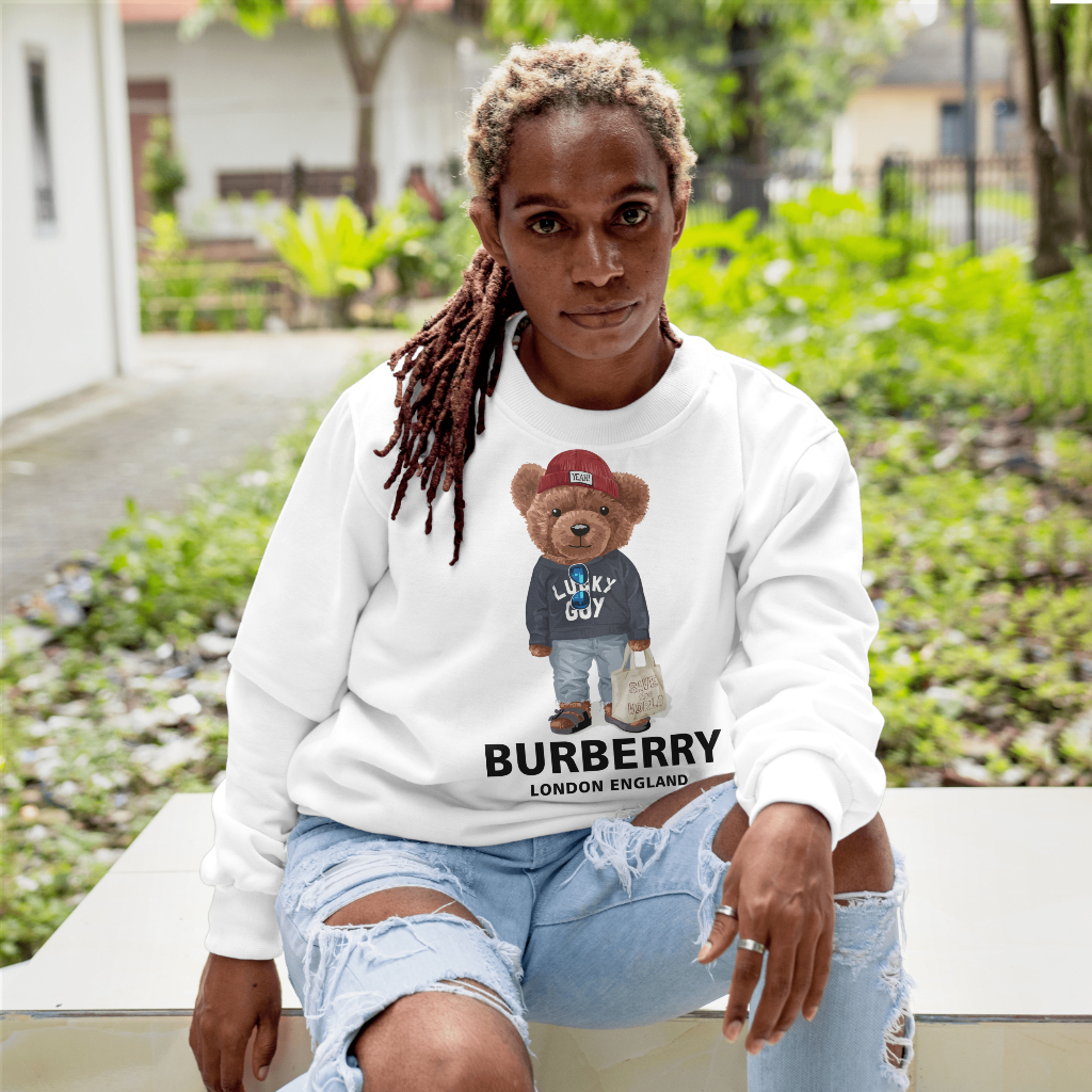 Burberryスウェット クル パーカー プリント  綿　男女兼用