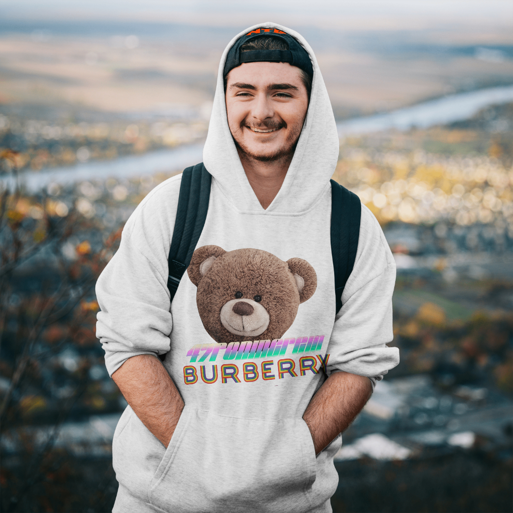 Burberryスウェット クル パーカー プリント  綿　男女兼用