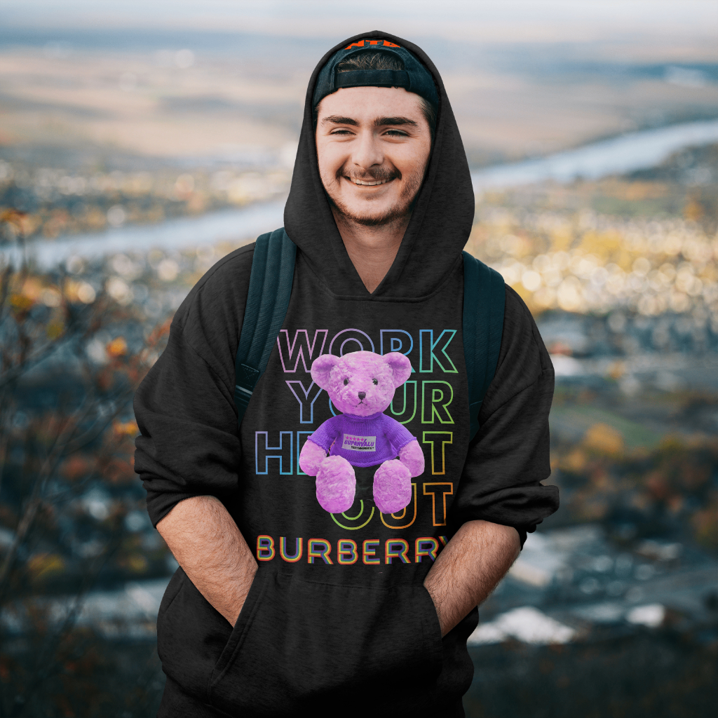 Burberryスウェット クル パーカー プリント  綿　男女兼用