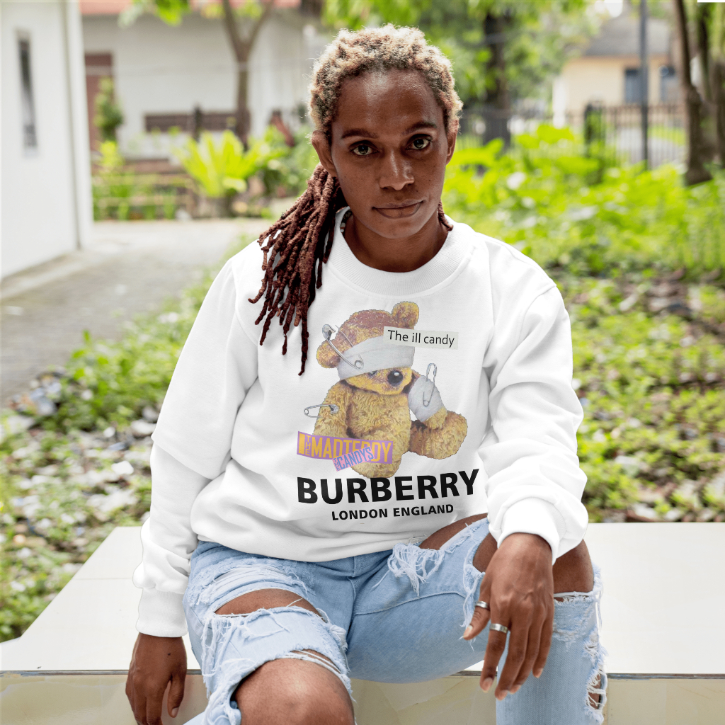 Burberryスウェット クル パーカー プリント  綿　男女兼用