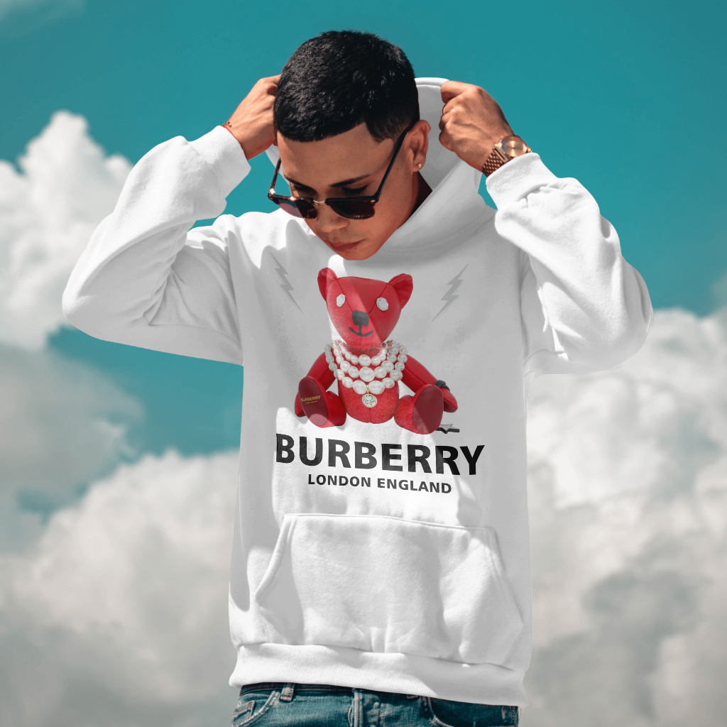 Burberryスウェット クル パーカー プリント  綿　男女兼用