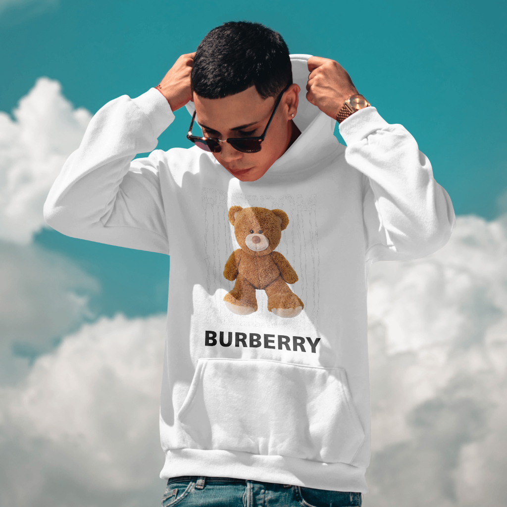 Burberryスウェット クル パーカー プリント  綿　男女兼用