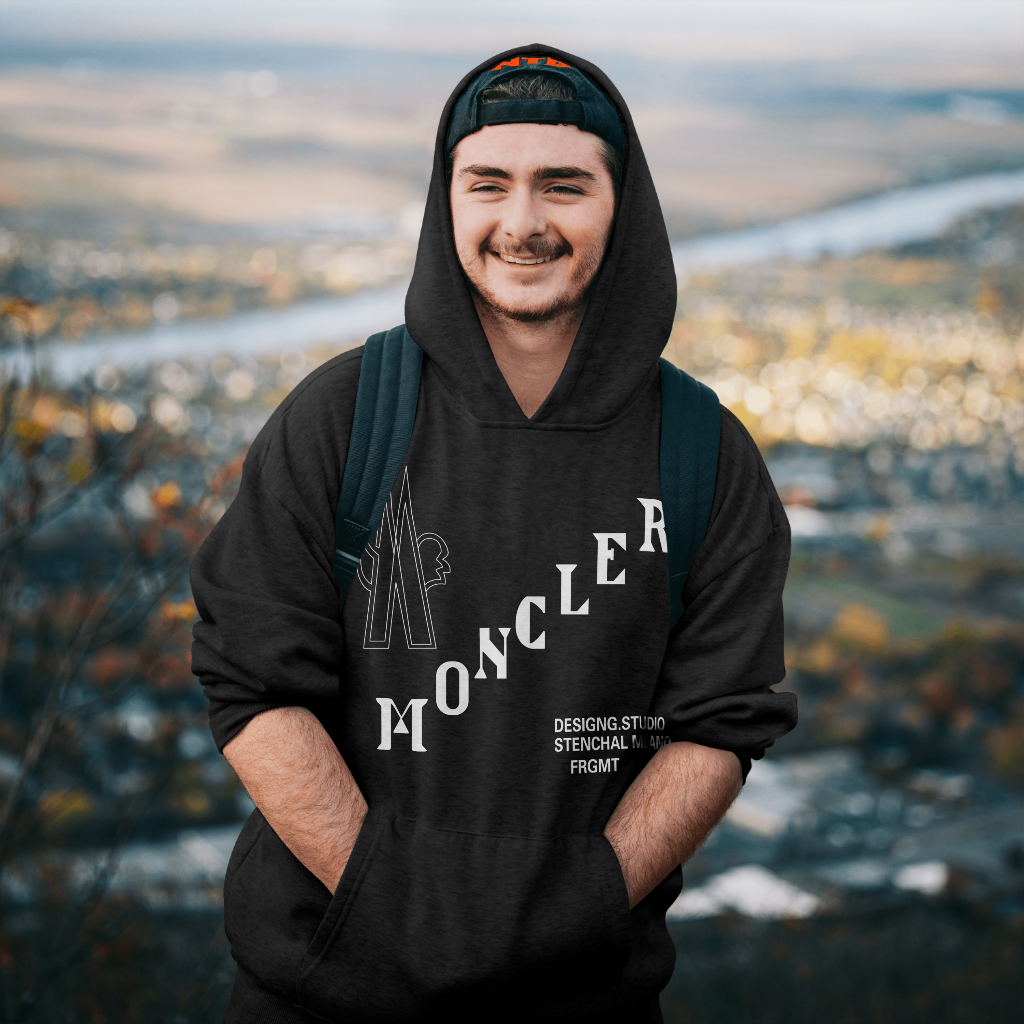 MONCLERスウェット クル パーカー プリント  綿　男女兼用