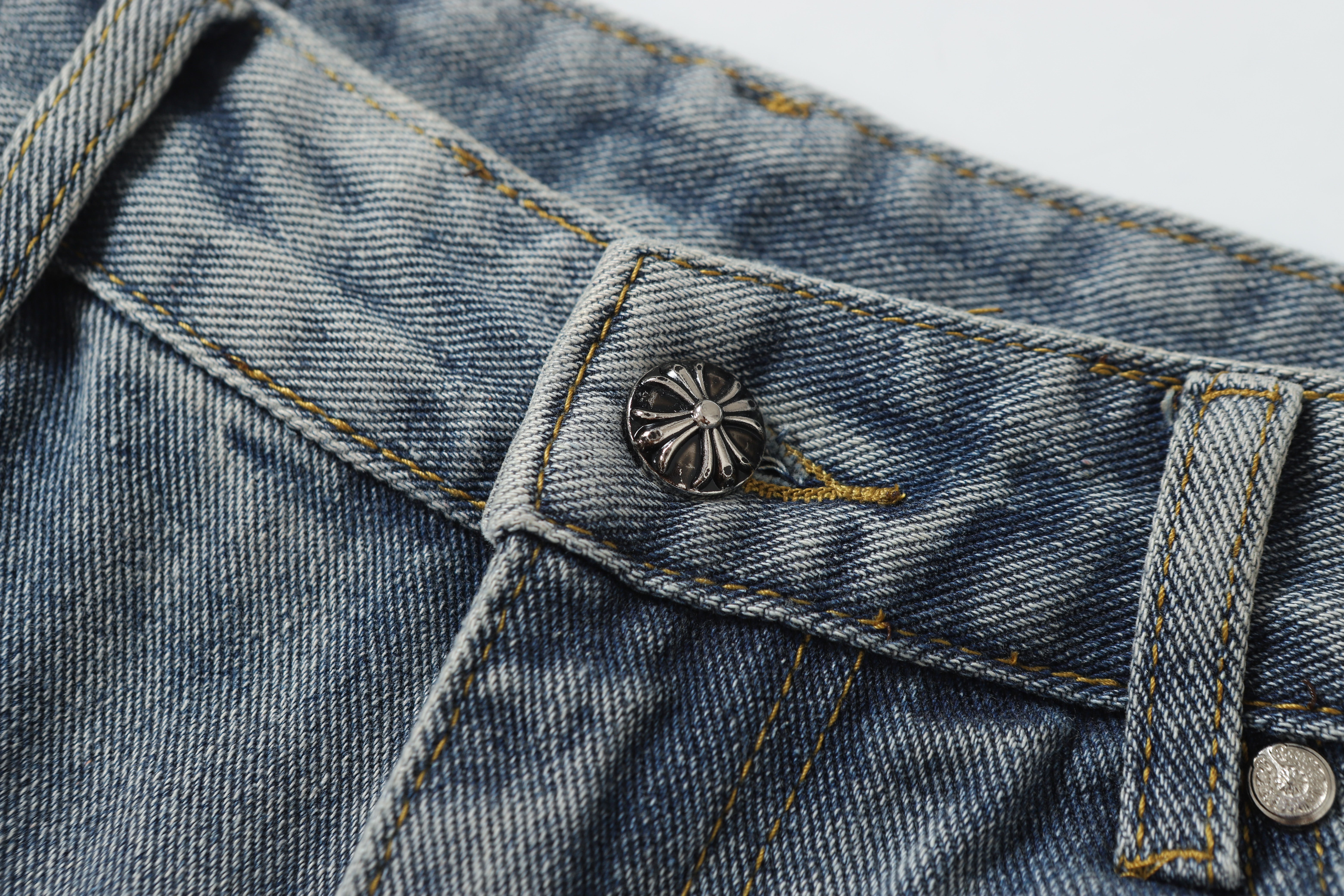 【Chrome Hearts】クロムハーツ 新作パンツ 509