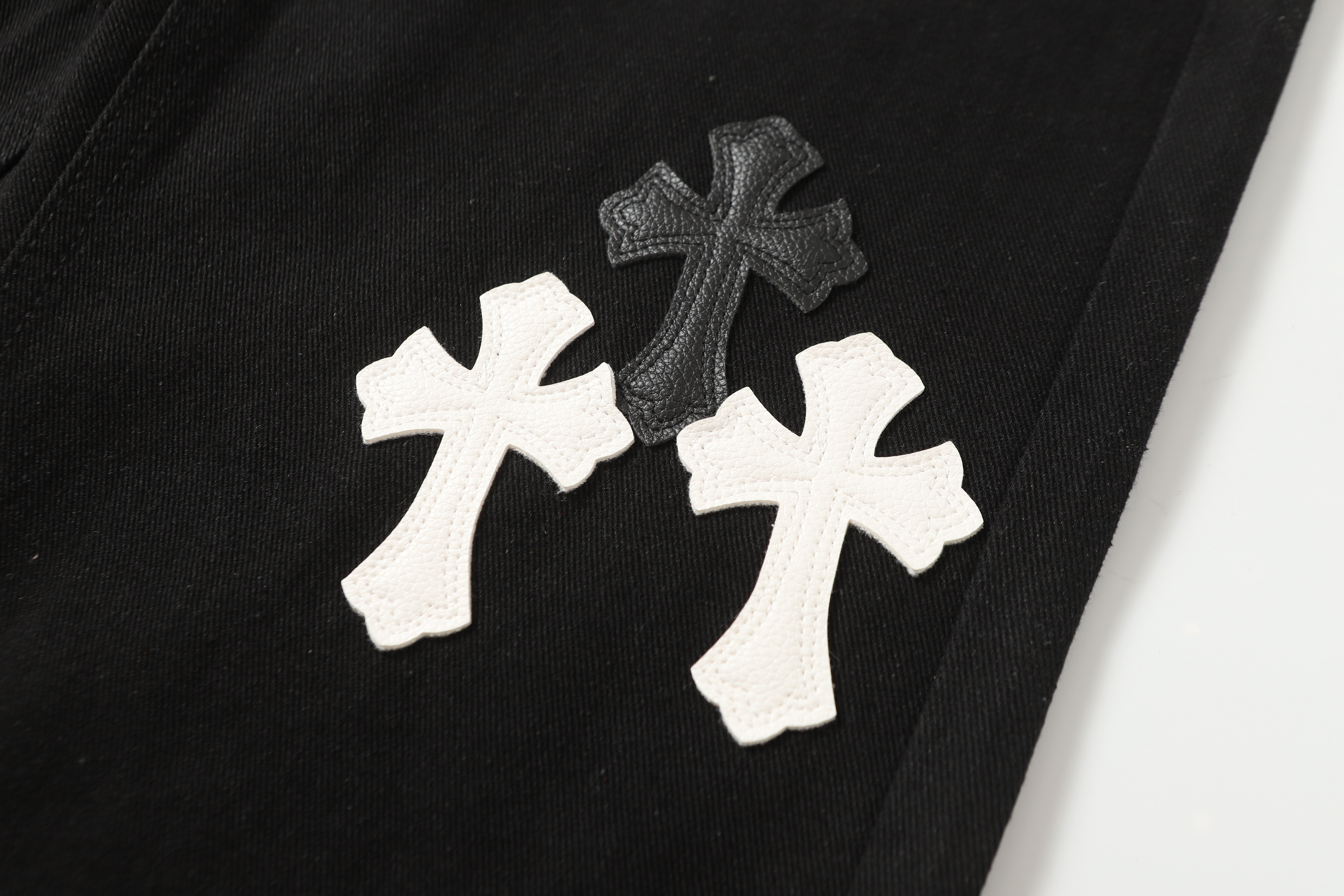 【Chrome Hearts】クロムハーツ 新作パンツ 506