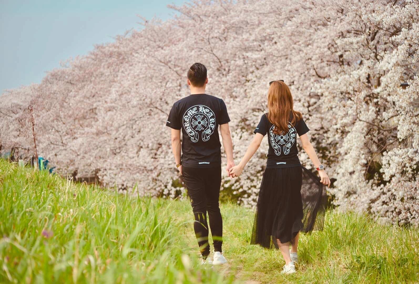 【Chrome Hearts】クロムハーツ Tシャツ ホースシュー ブラック