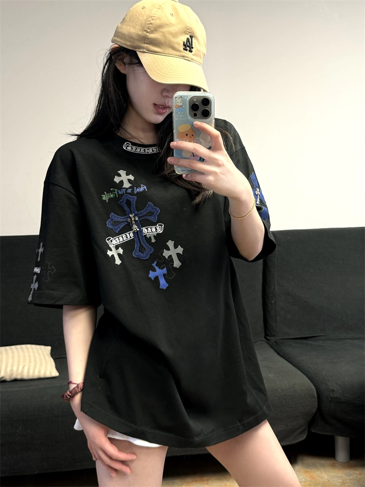 【Chrome Hearts】十字架 Tシャツ 2025年モデル 綿100％ ユニセックス 梵字刺繍入り 半袖