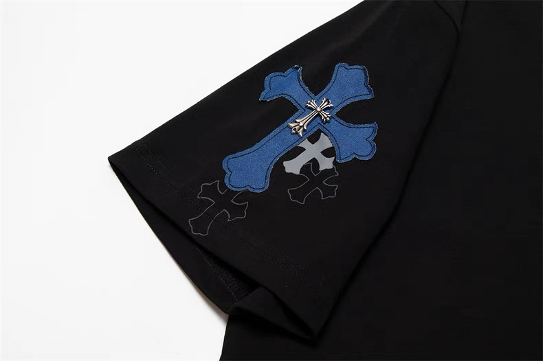 【Chrome Hearts】十字架 Tシャツ 2025年モデル 綿100％ ユニセックス 梵字刺繍入り 半袖