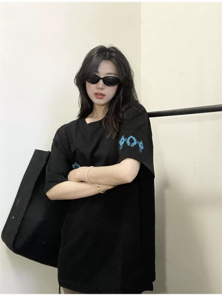 【Chrome Hearts】クロムハーツ Tシャツ ブルー十字架柄 ユニセックス ゆったり半袖