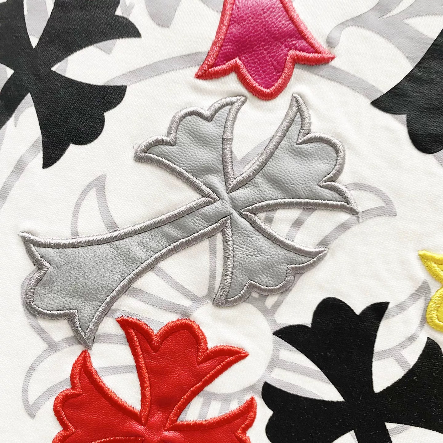 【Chrome Hearts】2025新作 クロムハーツ Tシャツ 男女兼用 高品質 半袖 CH040