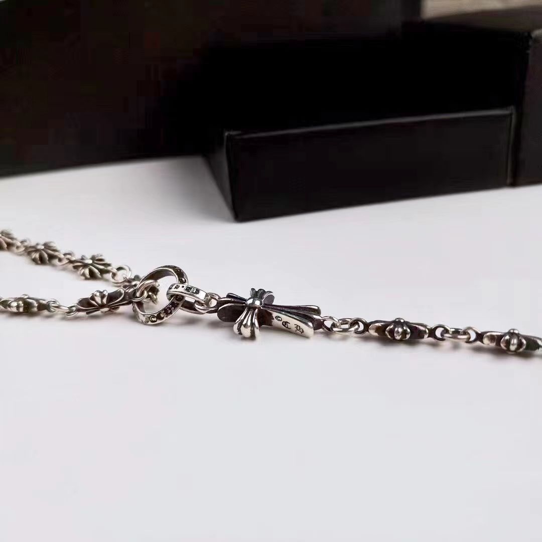 【クロムハーツ】CHクロス スモールウエスト トレンドブランド 鎖骨 925 シルバー ネックレス【男女兼用】