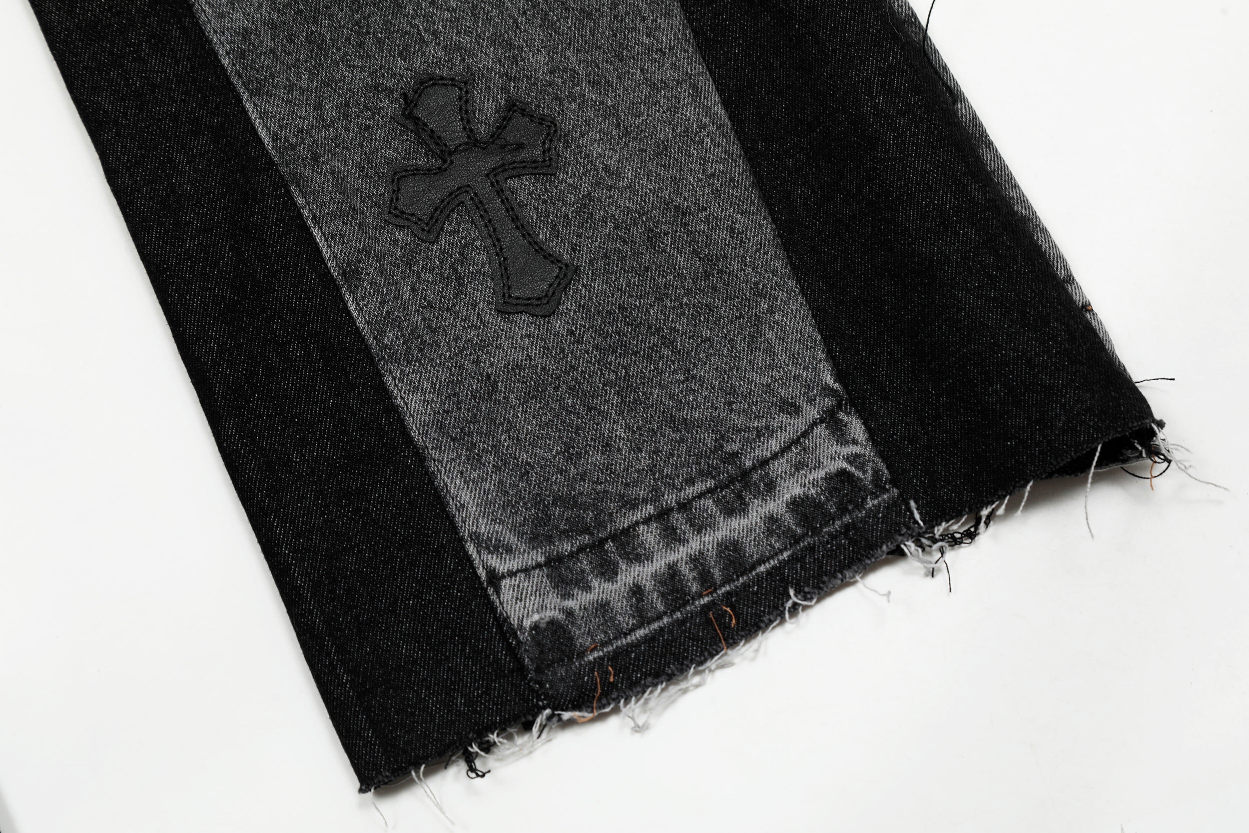 【Chrome Hearts】クロムハーツ ギャラリーデパート クロスパッチ フレアデニムジーンズ