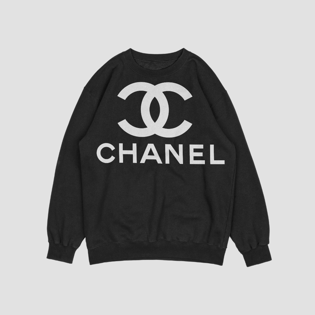 CHANEL アルファベットプリントのラウンドネックのスウェット クル