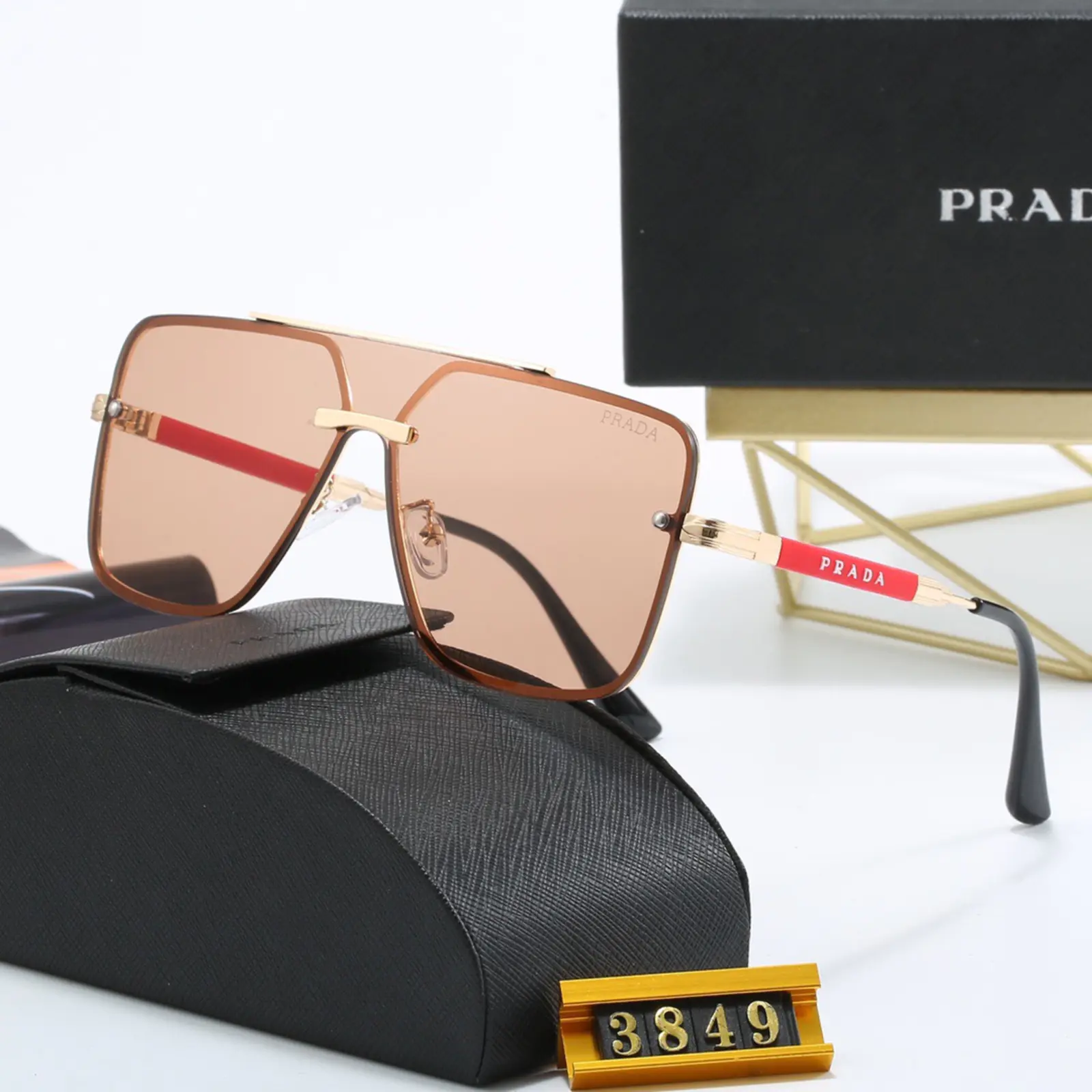 Prada サングラス S0019