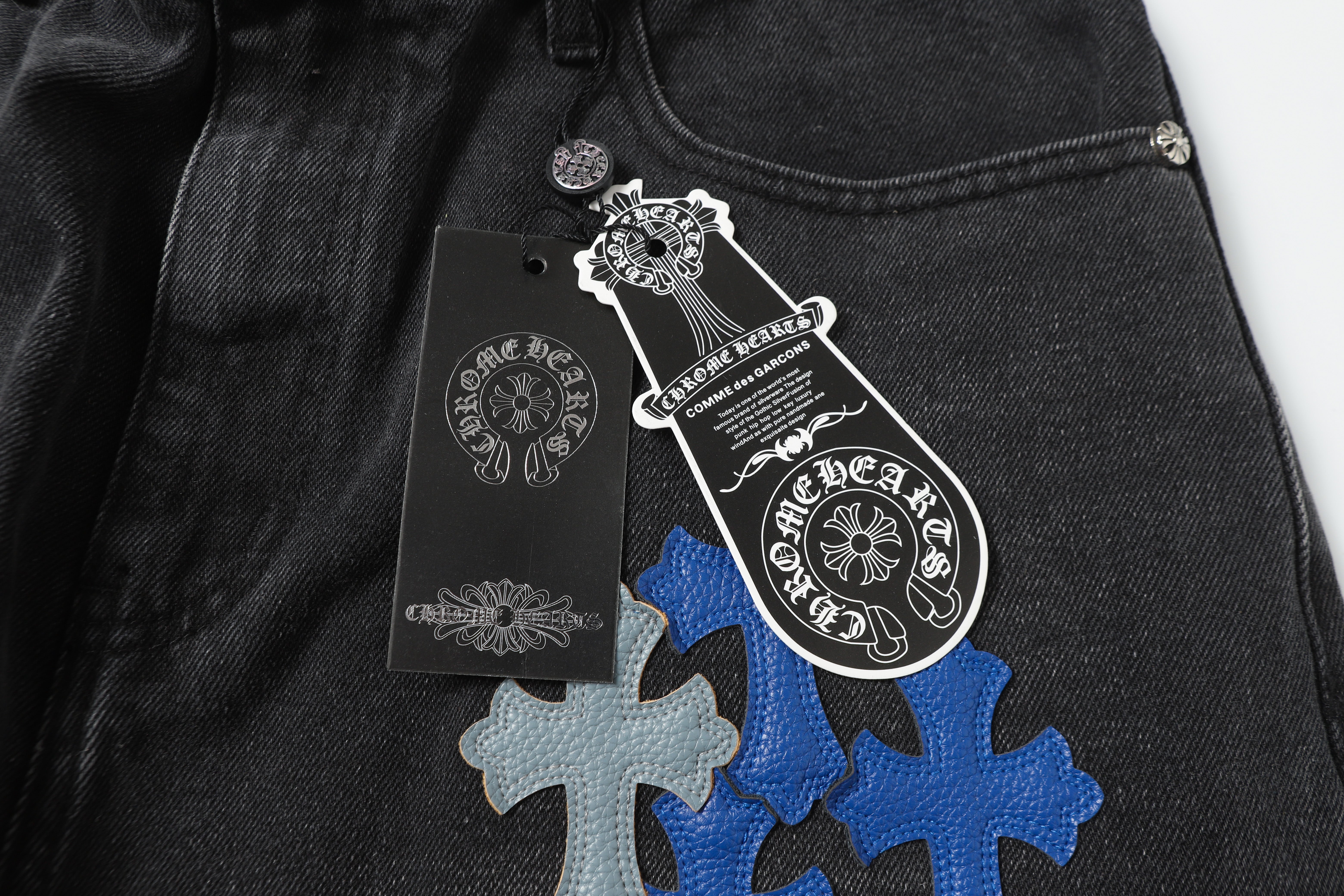 【Chrome Hearts】クロムハーツ グレー＆ブルーレザー クロスパッチジーンズ