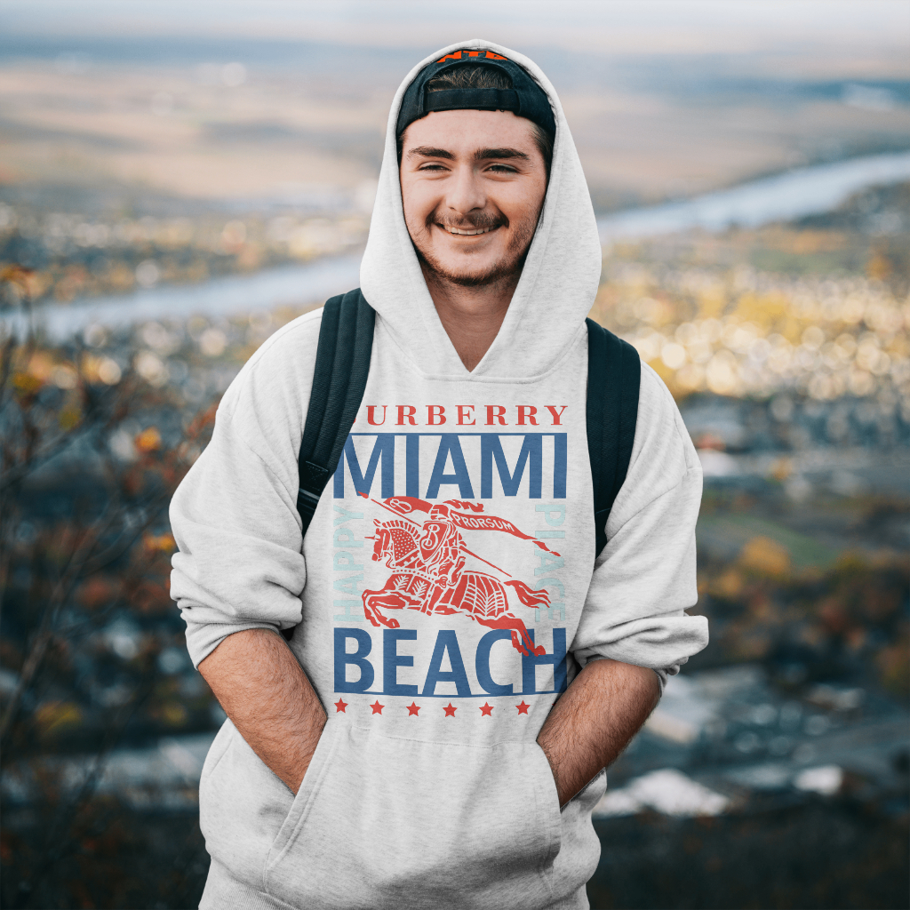 Burberry ロゴアルファベットプリントパーカー