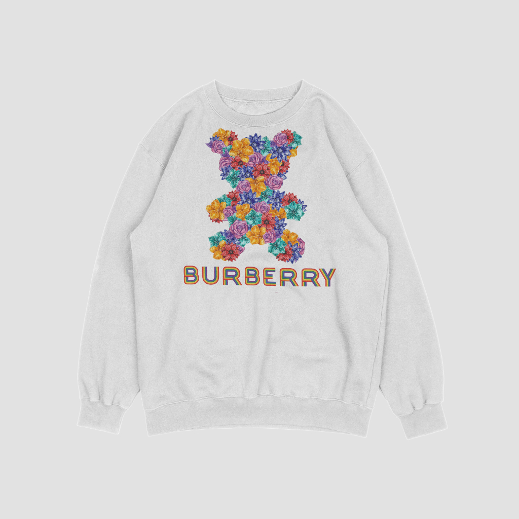 Burberryスウェット クル パーカー プリント  綿　男女兼用