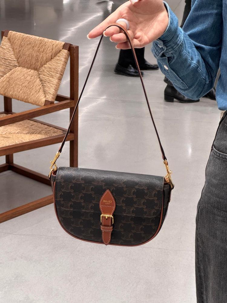 Celine/セリーヌ 25FW トリオンフ フォルコ ショルダーバッグ 122652GTL