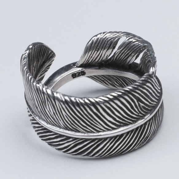 goros (ゴローズ) シルバー925 フェザーリング 銀 シルバーリング ネイティブ 太め メンズ ごつい 羽根 指輪 フリーサイズ