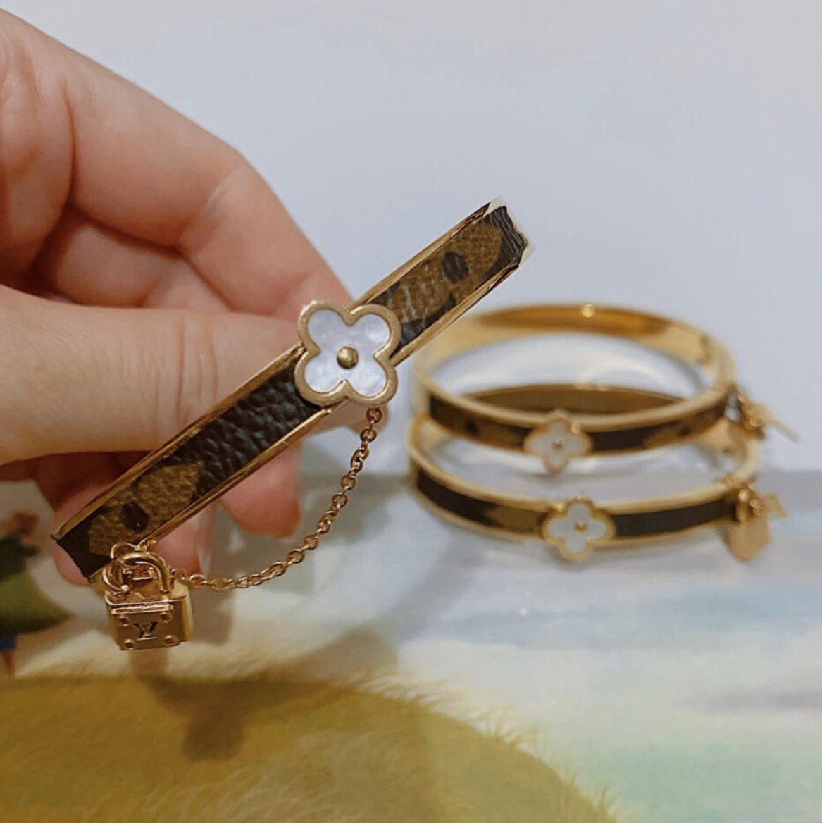 【国内発送/直営店】人気のブレスレット