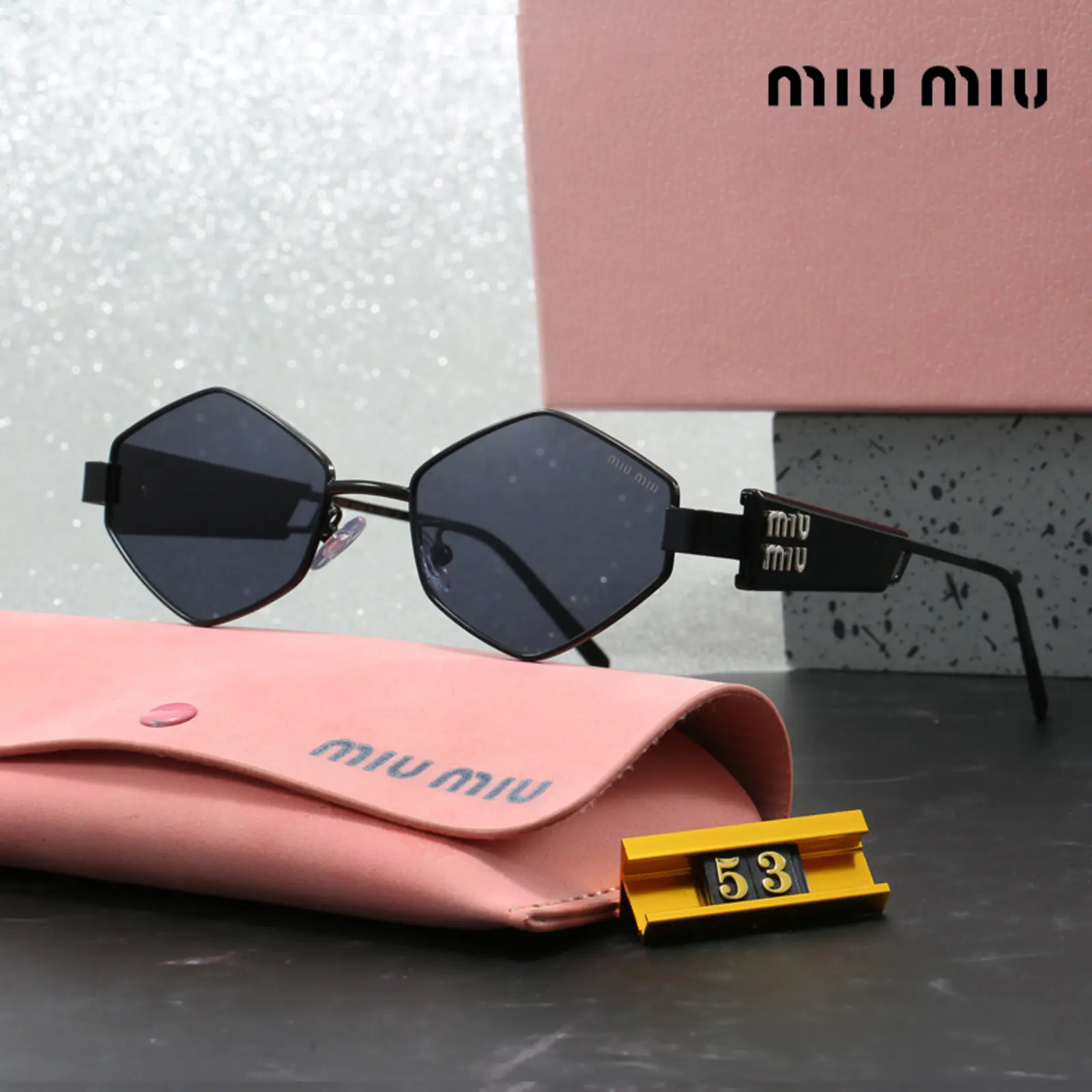 Miumiu サングラス SS96219