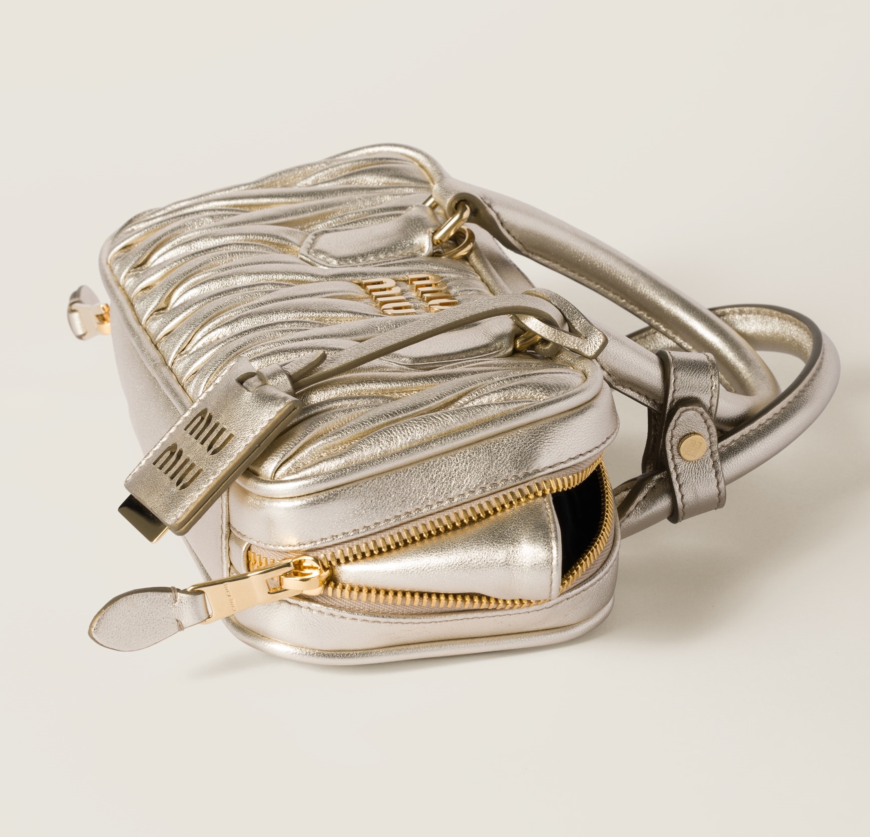 MiuMiu 新作 レディース ショルダーバッグ・ポシェット MINI