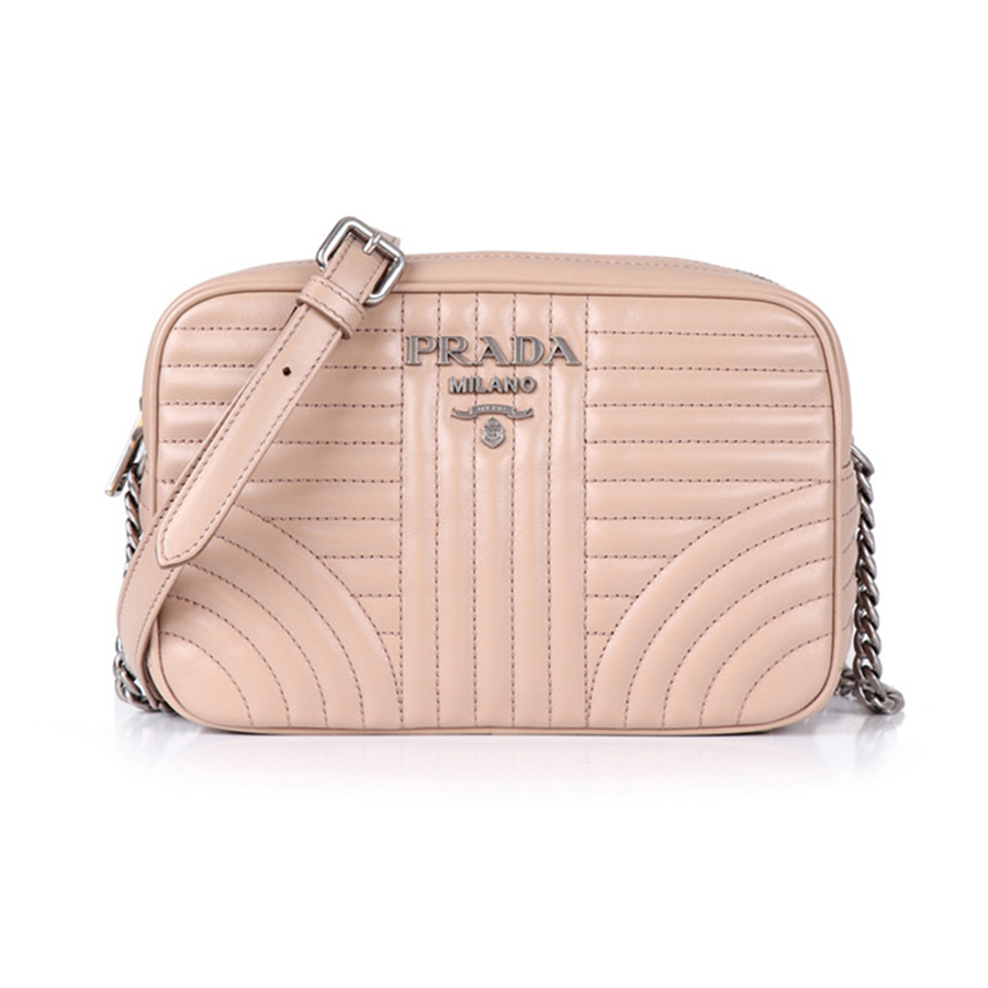 PRADA プラダ ダイアグラム レザーバッグ