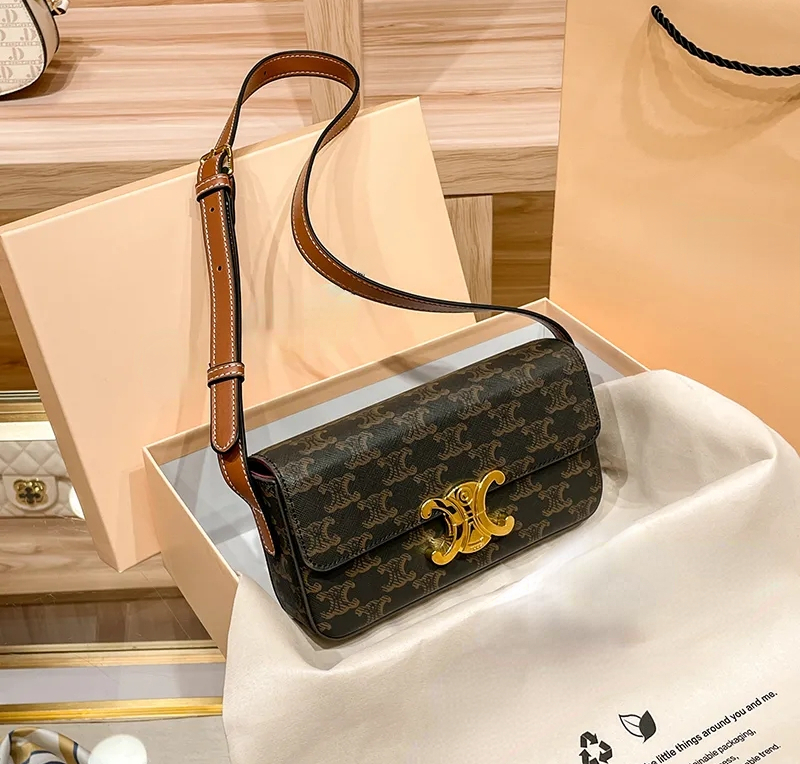 人気☆新作CELINE ショルダーバッグ