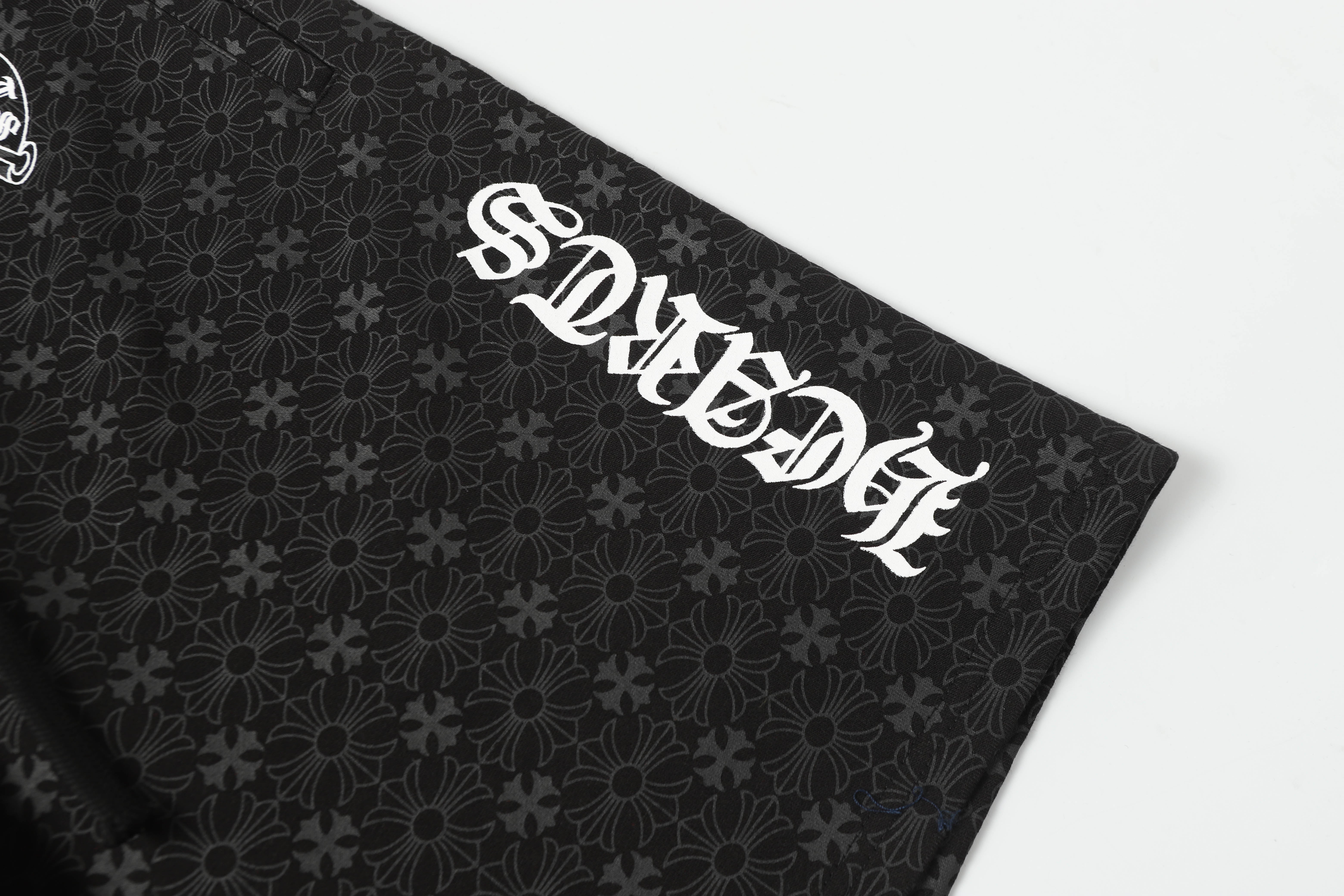 【Chrome Hearts】クロムハーツ 新作ショーツ 2282