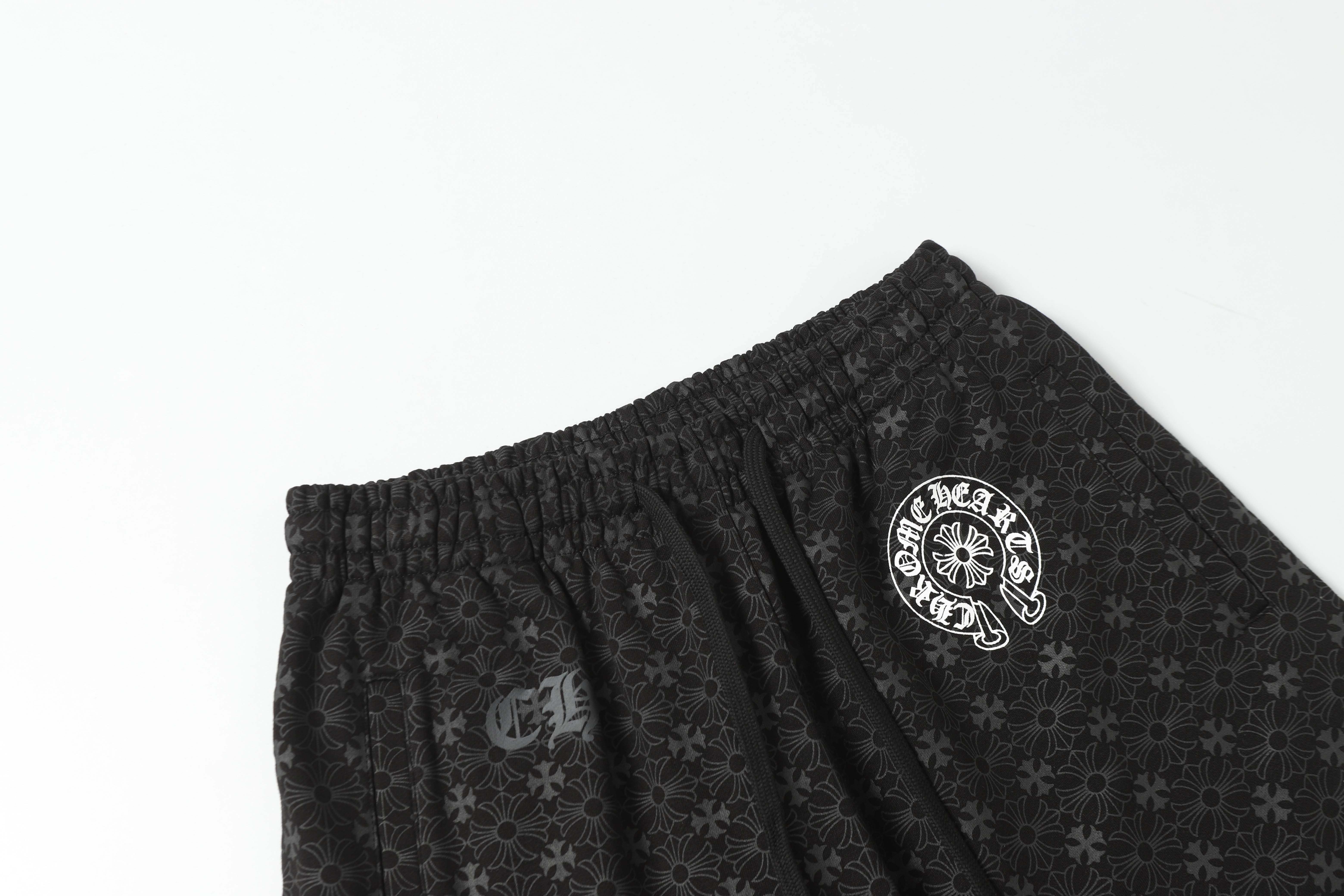 【Chrome Hearts】クロムハーツ 新作ショーツ 2282