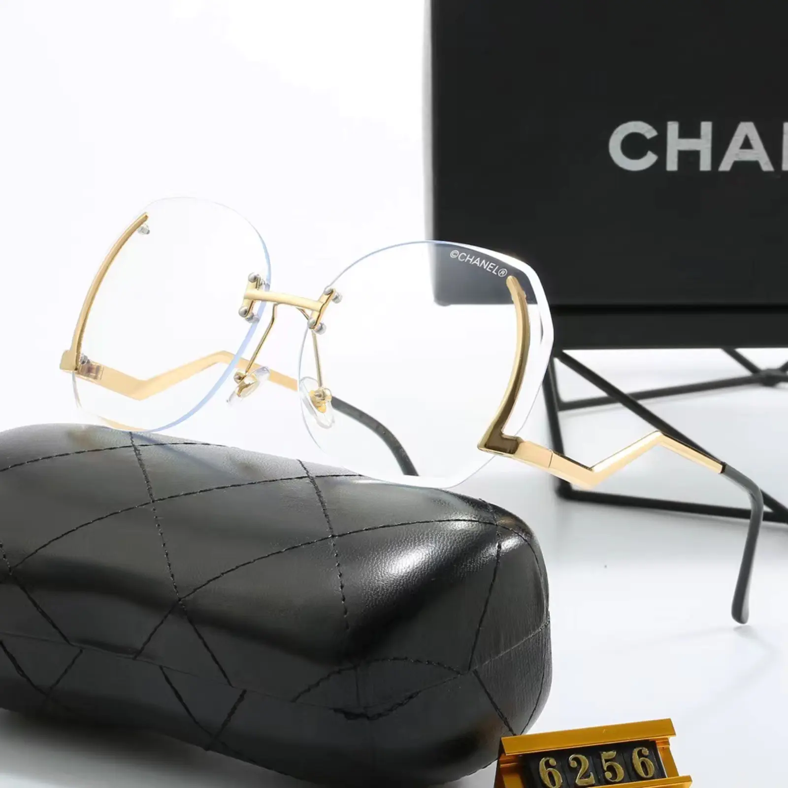CHANEL サングラス C0010