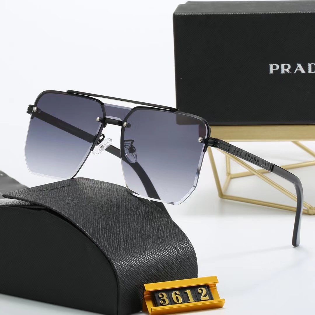 Prada サングラス S0016