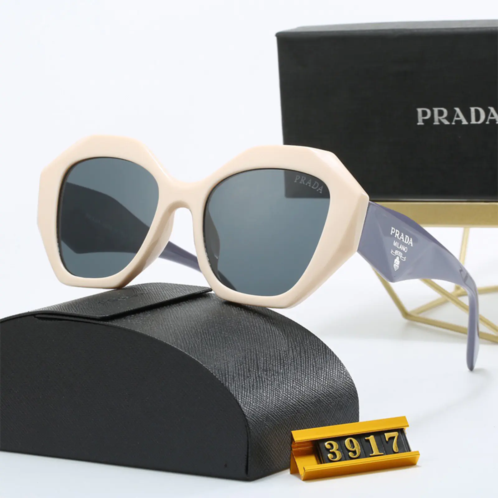 Pradaサングラス SS96222-01