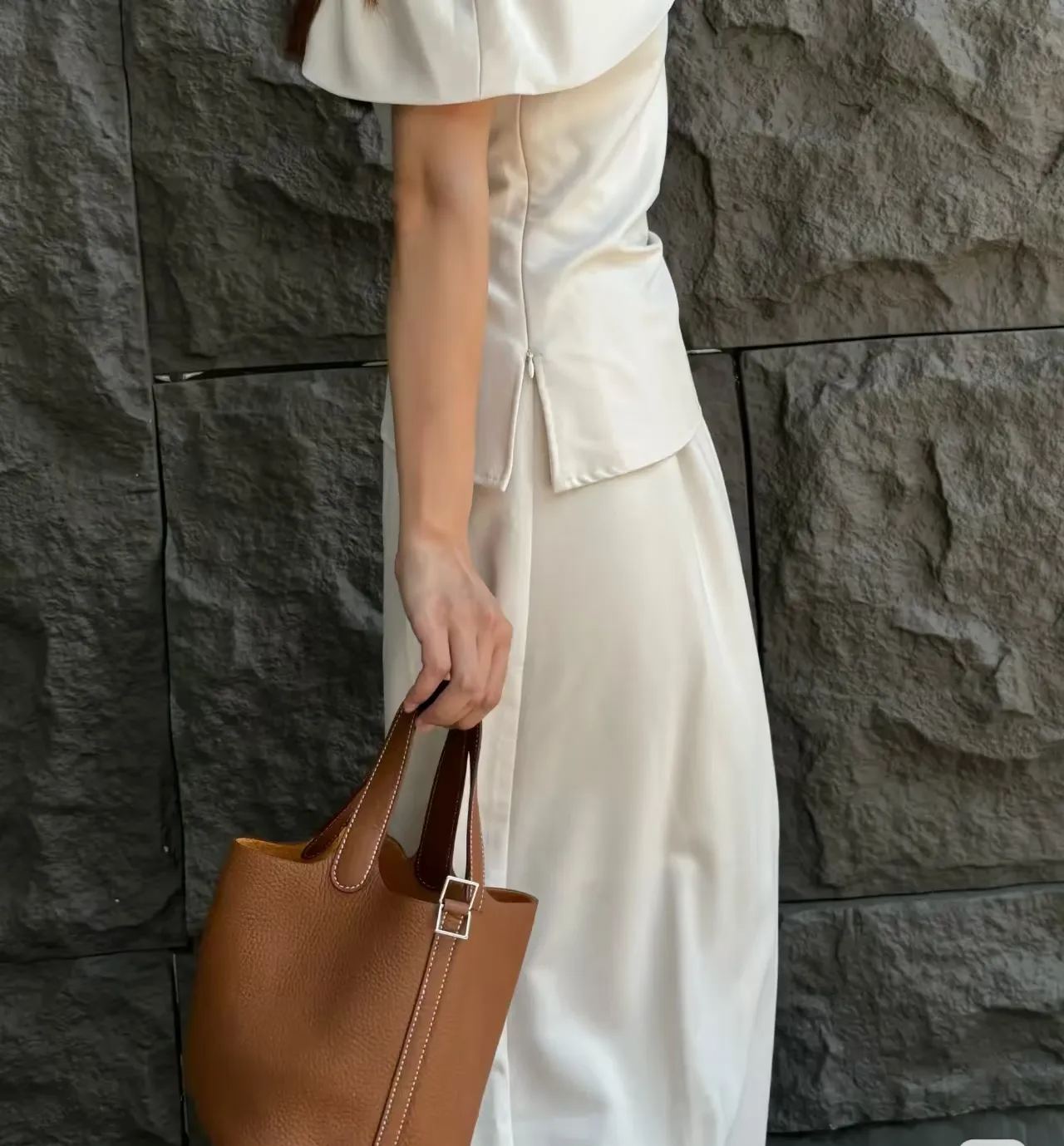 【高品質】HERMES エルメス ピコタン PM ブラック トリヨン