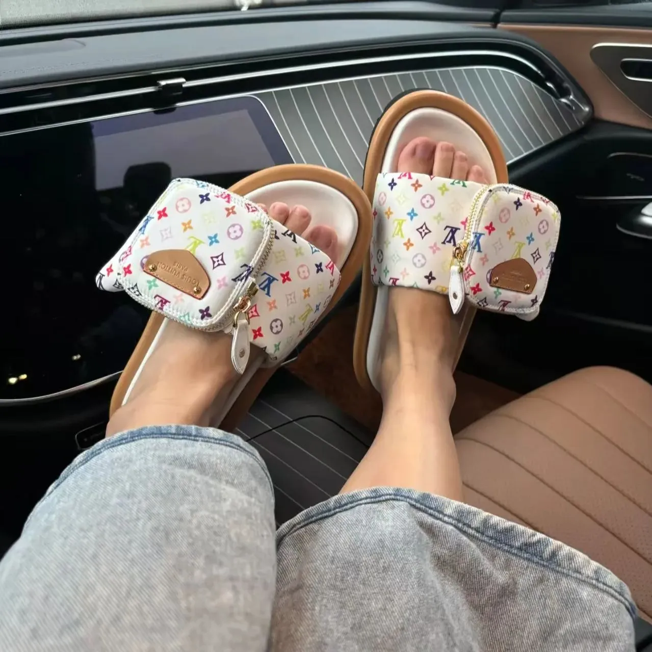 🔥50%OFF🔥🎐LOUIS VUITTON 新しいベルクロプラットフォームシルクサテンエンボスサンダル