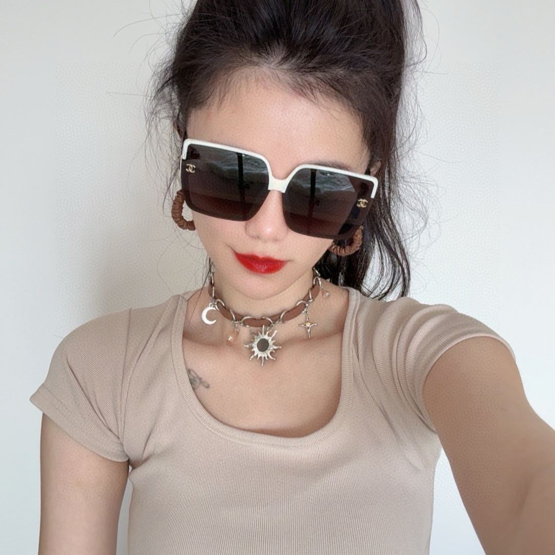 【Chanel】シャネル ビッグフレーム 偏光サングラス UVカット CH1130