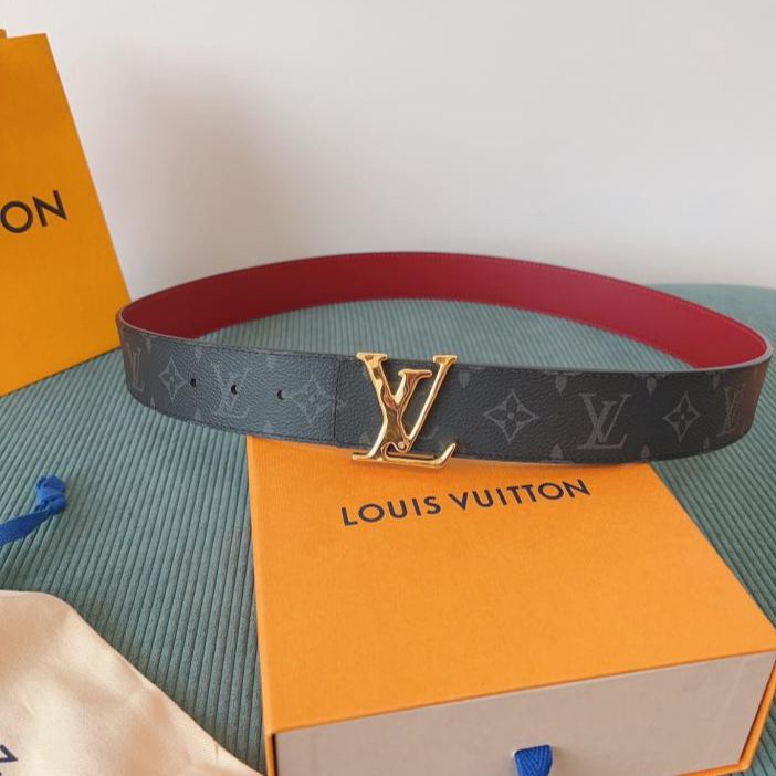 LOUIS VUITTON/ルイ・ヴィトン 4.0cm幅 クラシックベルト· ギフトにもご自身用にも最適です