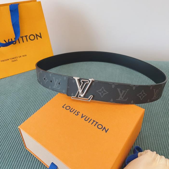 LOUIS VUITTON/ルイ・ヴィトン 4.0cm幅 クラシックベルト· ギフトにもご自身用にも最適です