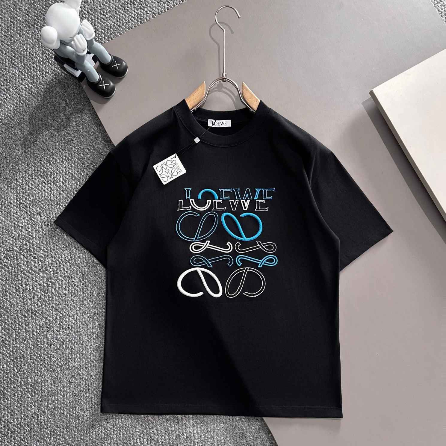 【LOEWE】ロエベ 2025年春夏新作 ブラック 半袖 T138081