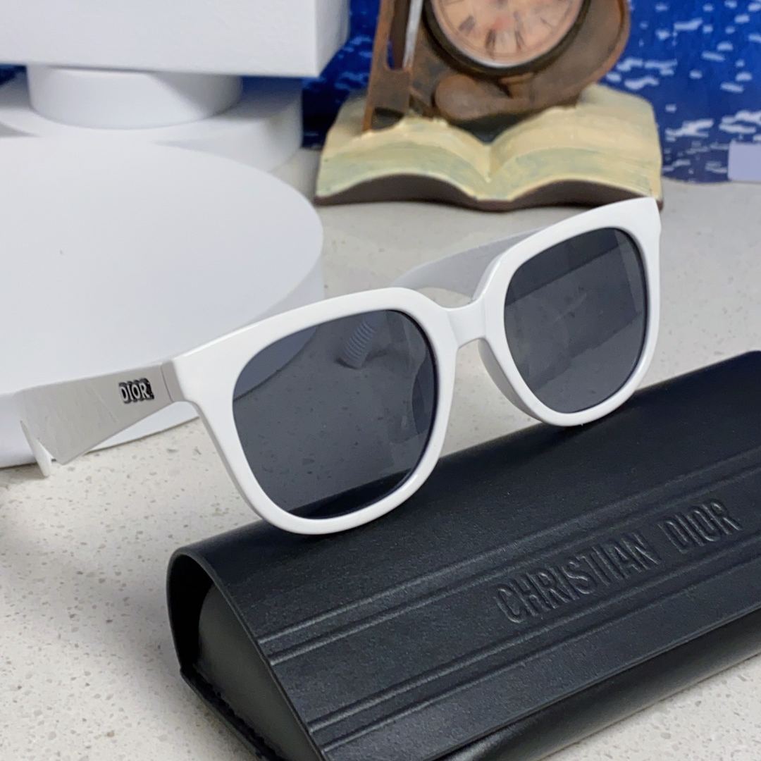 【男女兼用】2025S新作 Dior Sunglass · ディオール サングラス DiorB27 S3F