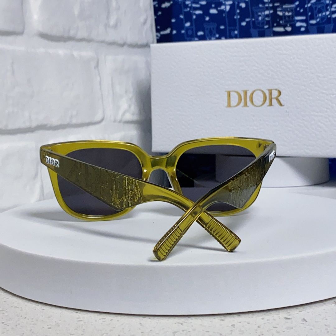 【男女兼用】2025S新作 Dior Sunglass · ディオール サングラス DiorB27 S3F
